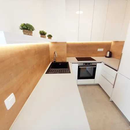 Enmari - Stylish Flat Near Center Задар