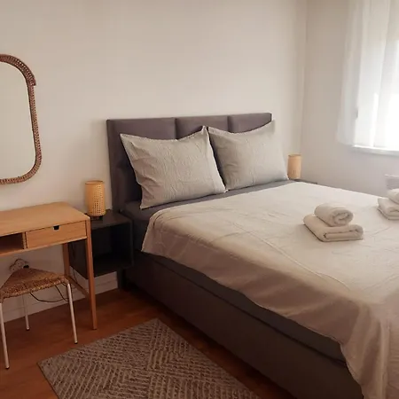 Enmari - Stylish Flat Near Center Апартаменты
