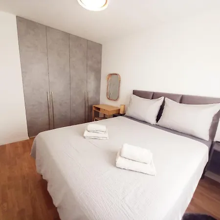 Enmari - Stylish Flat Near Center Задар