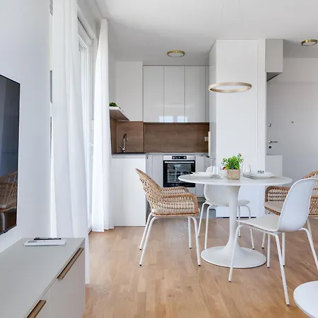 Enmari - Stylish Flat Near Center *